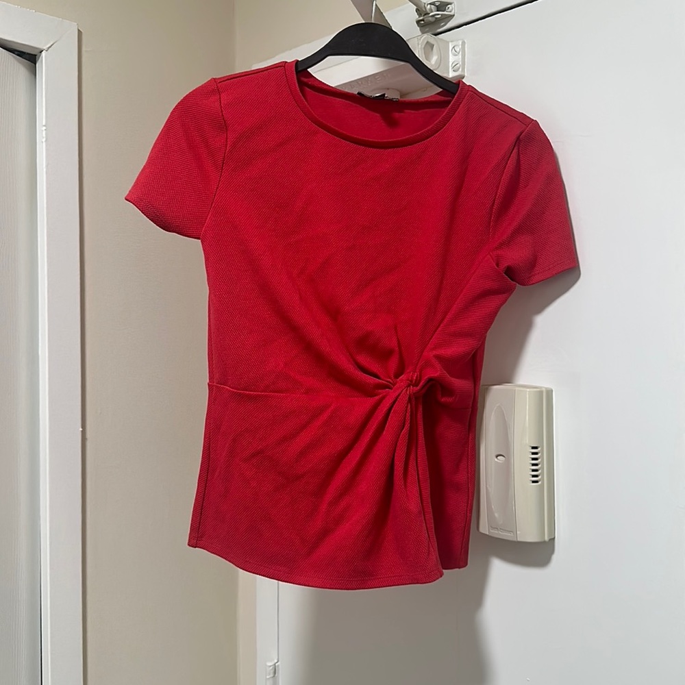 Express Textured Red Top (Size Small)